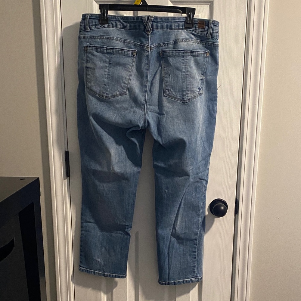 Women's Democracy Blue Flex Distressed Jeans - Picture 4 of 4